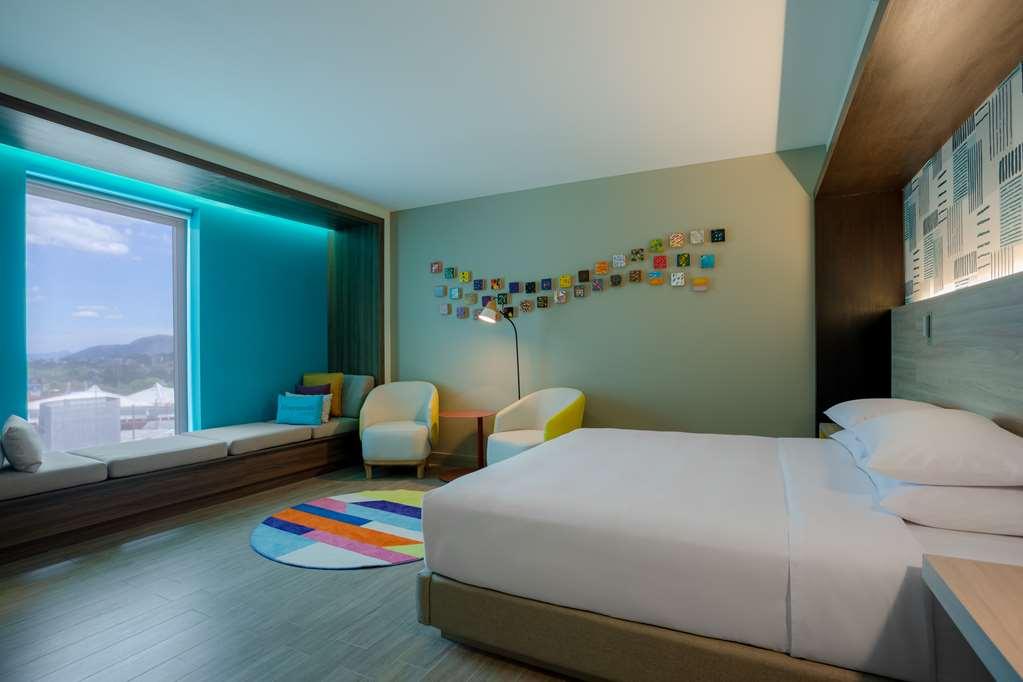 Hyatt Centric San Salvador Hotel Bilik gambar