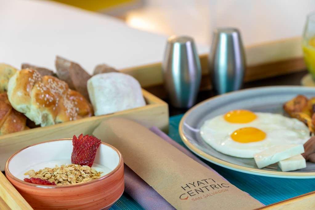Hyatt Centric San Salvador Hotel Restoran gambar